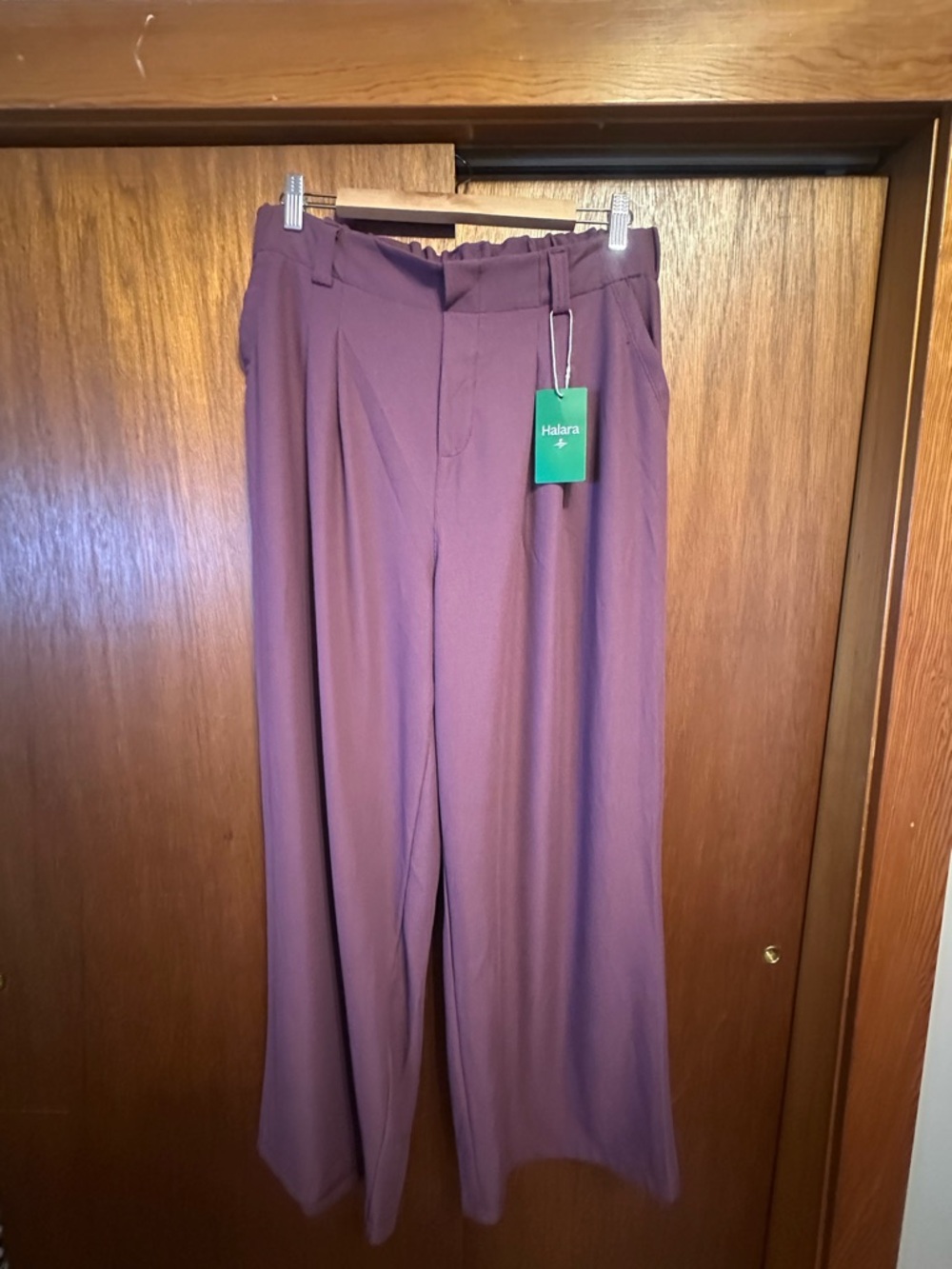 HALARA Wide Leg Pants in Plum Purple